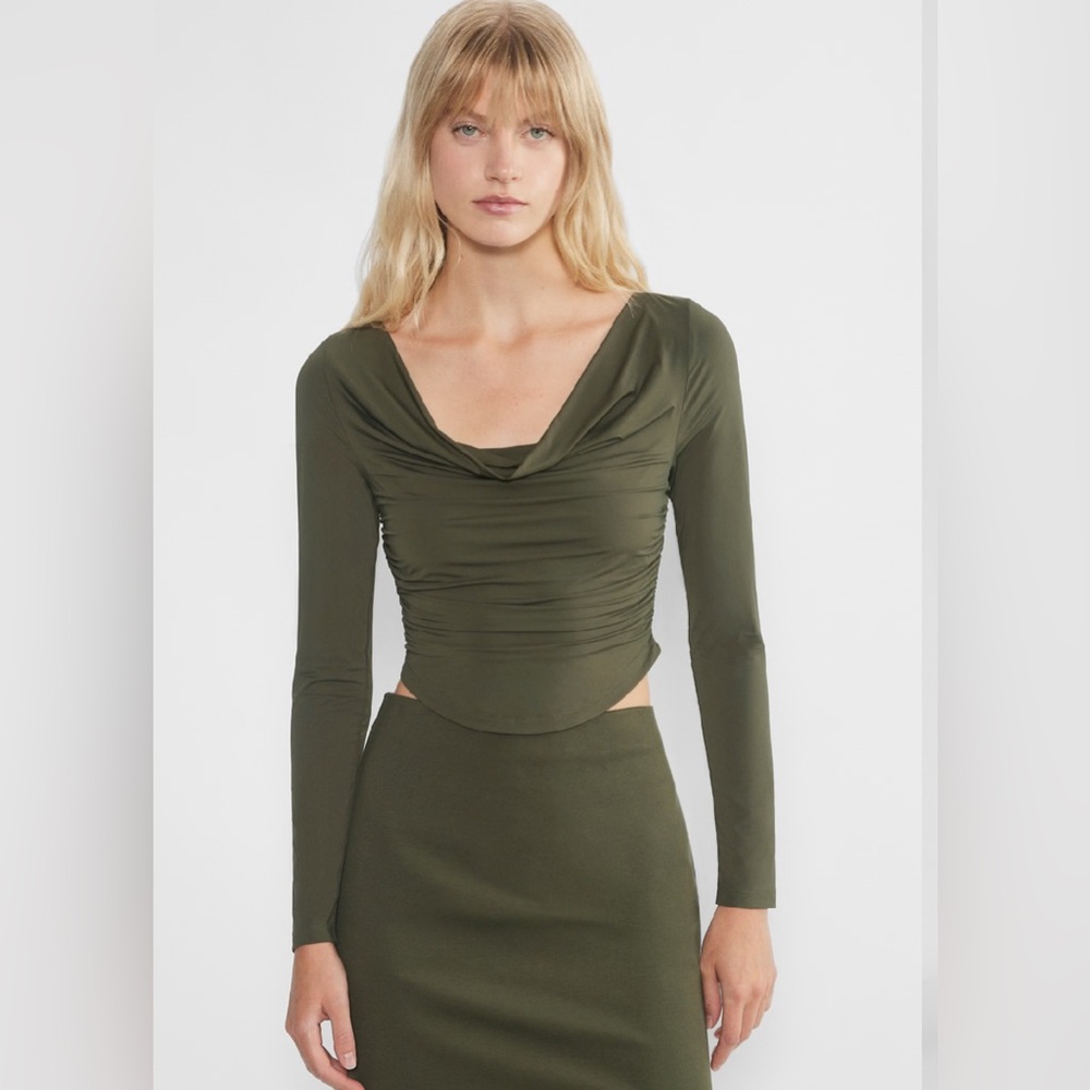 Aritzia Wilfred Parfait Long Sleeve Top